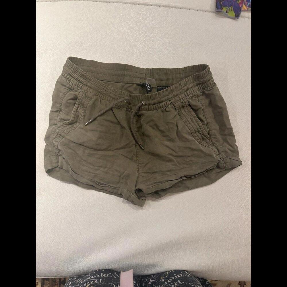 Divided Green Cargo Shorts Size 4